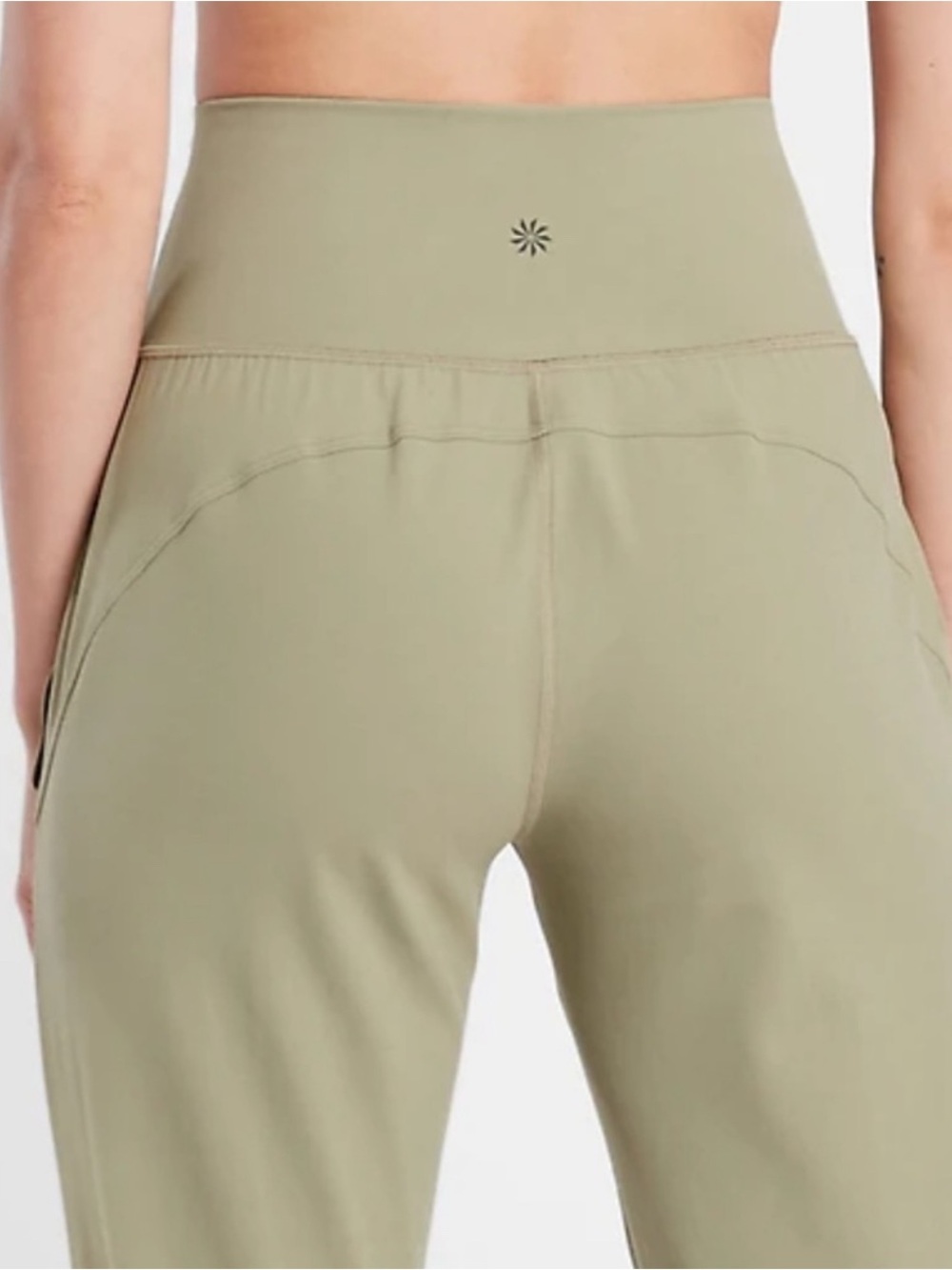 Athleta Salutation Crop Jogger - Olive Green - Size Small